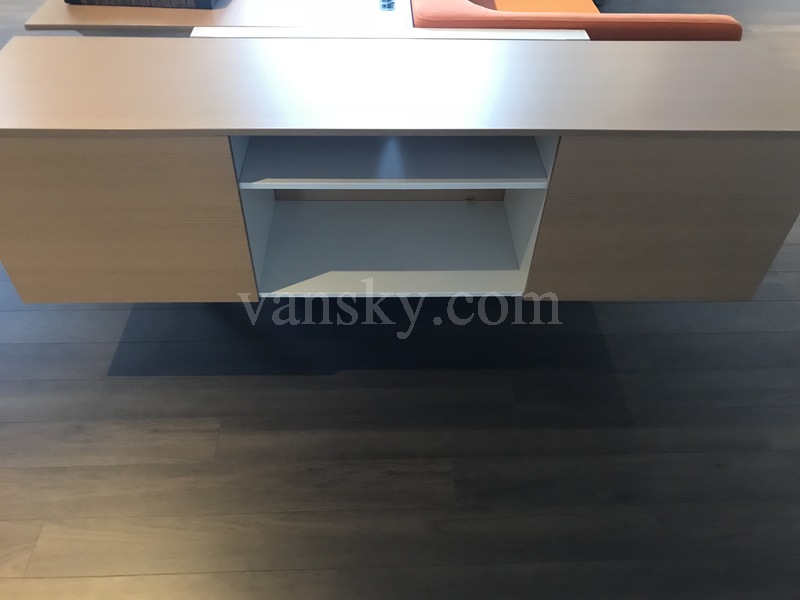 180716161221_End table from Steel Case.JPG